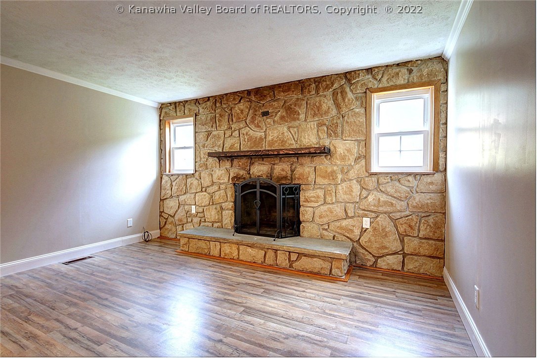 156 Dutch Road Charleston, WV 25302 - Photo 12 of 30 Gallery Image 12