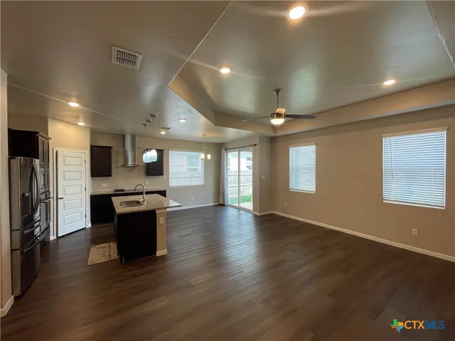 $1,750 | 3512 Donald Drive, Seguin, TX 78155