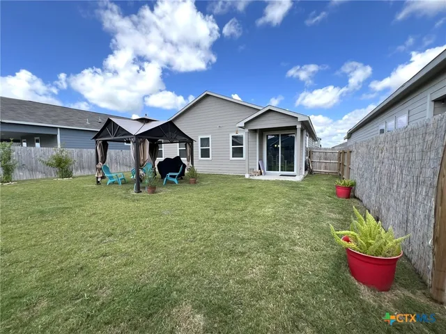$1,750 | 3512 Donald Drive, Seguin, TX 78155