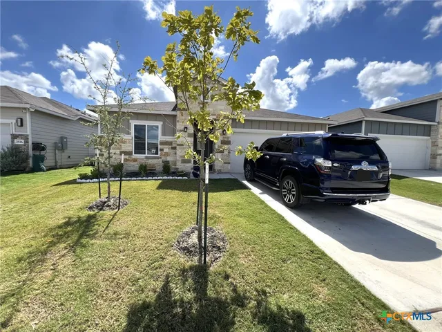 $1,750 | 3512 Donald Drive, Seguin, TX 78155