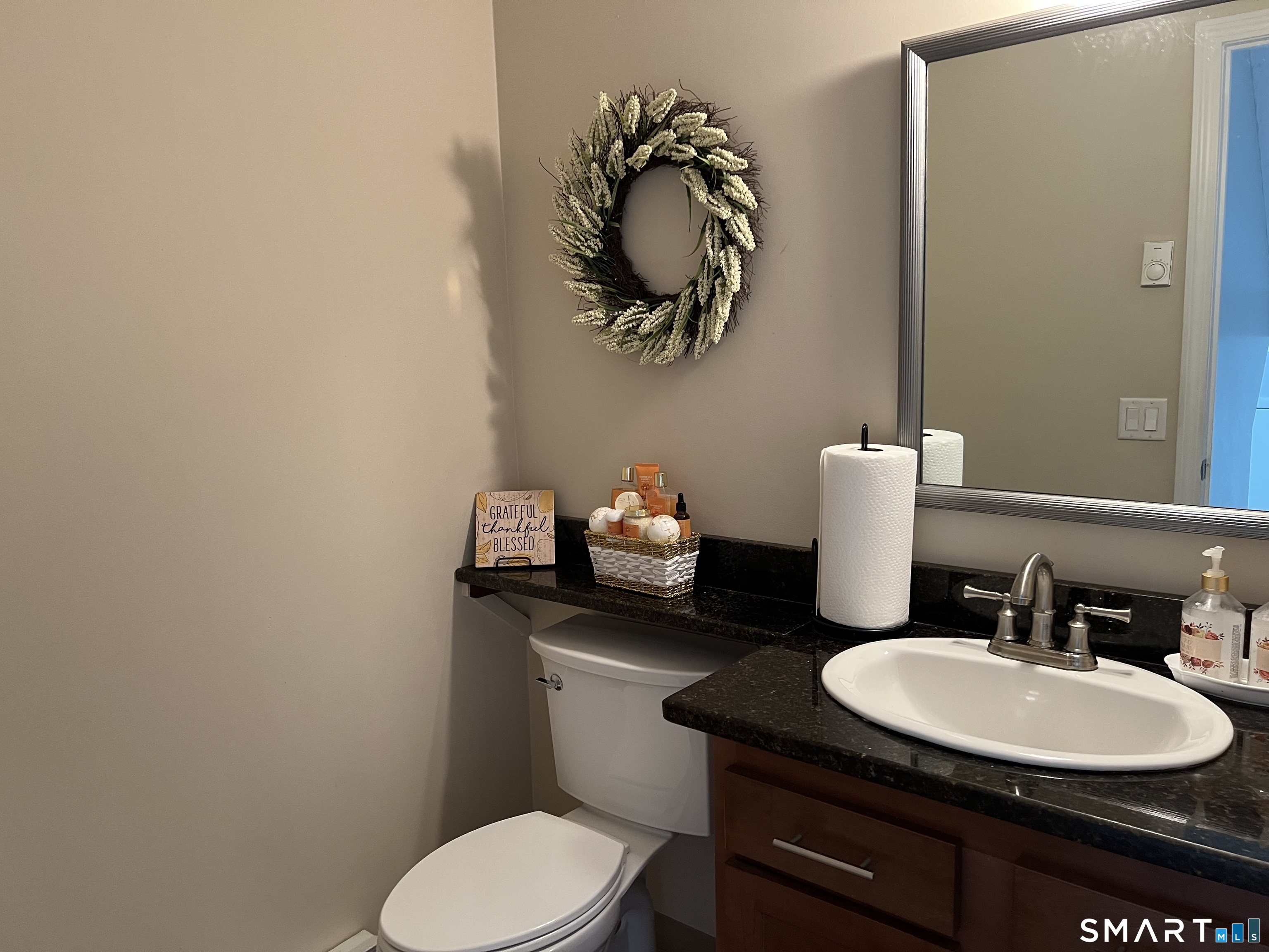 925 Oronoke Road, Unit 11E Waterbury, CT 06708 - Photo 4 of 11 Gallery Image 4