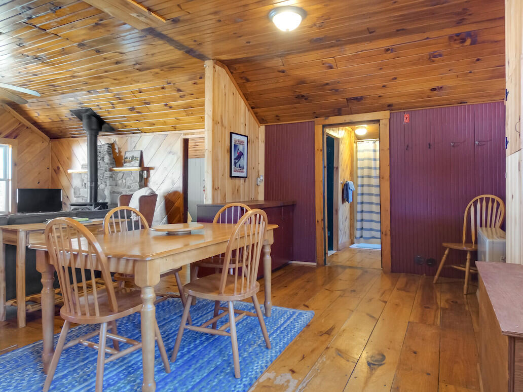 5 Lyons Lane, Unit SS Rangeley, ME 04970 - Photo 17 of 50 Dining Area