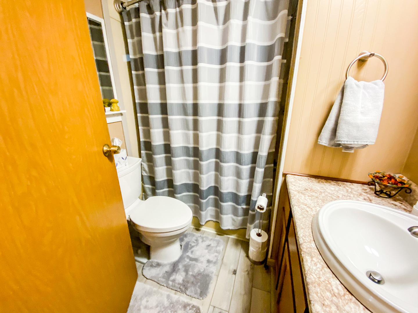 1460 Sleepy Hollow Road Amboy, IL 61310 - Photo 9 of 32