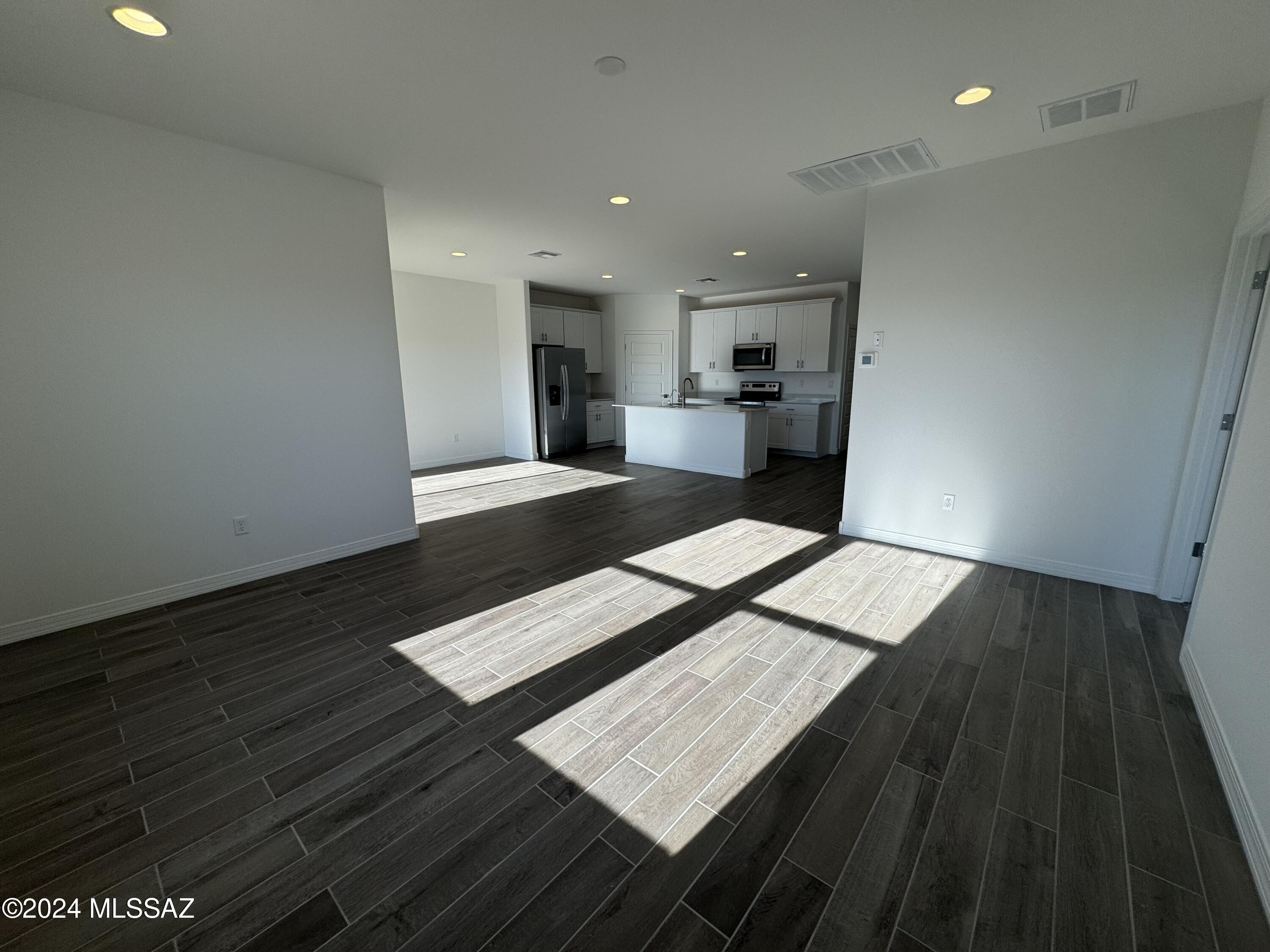 2946 East Ashley May Road Sahuarita, AZ 85629 - Photo 3 of 32