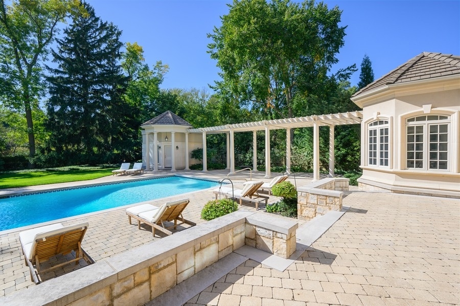246 Sheridan Road Winnetka, IL 60093 - Photo 7 of 12