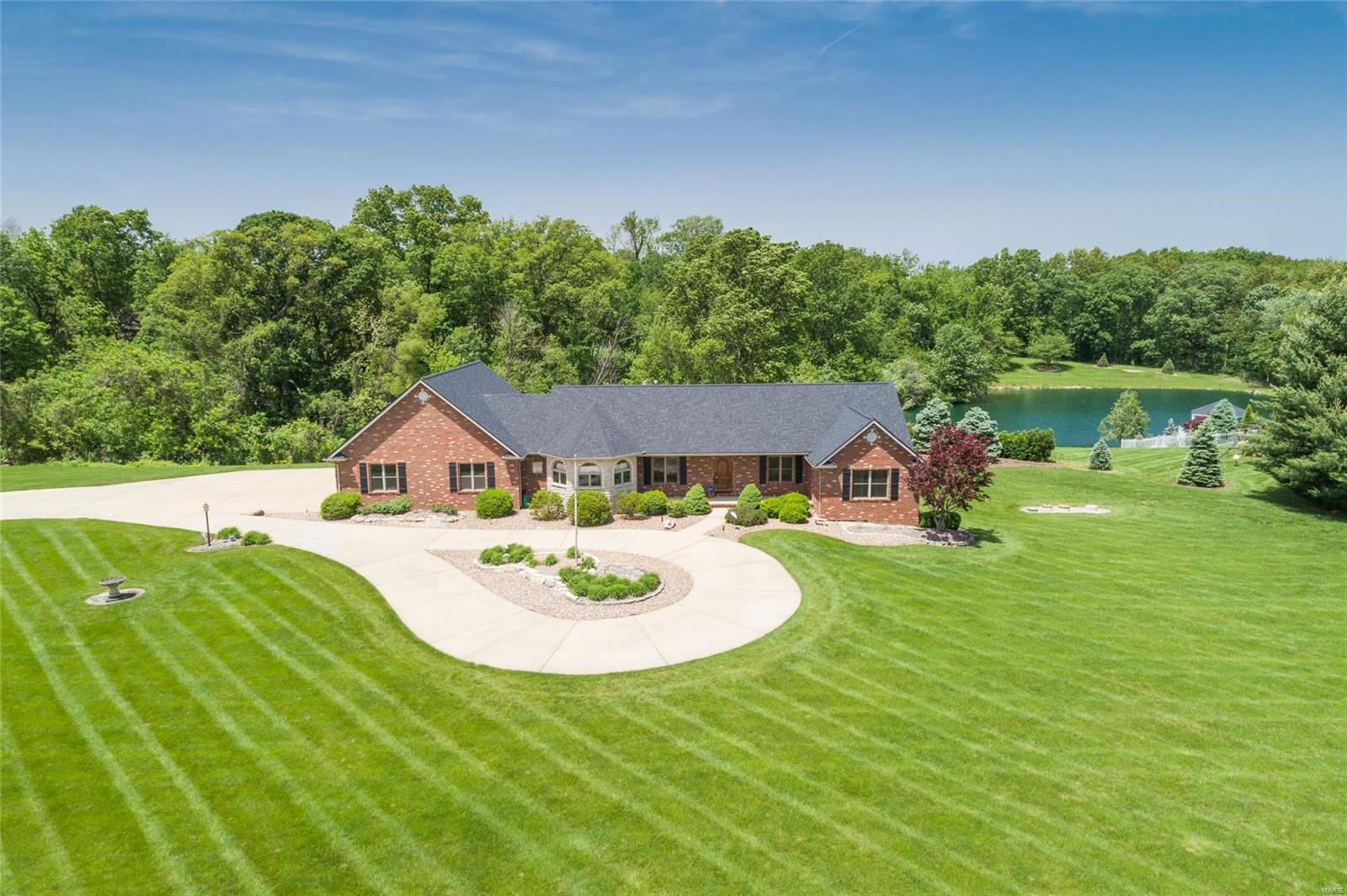 620 Lower Marine Road Troy, IL 62294 - Photo 1 of 70 Gallery Image 1
