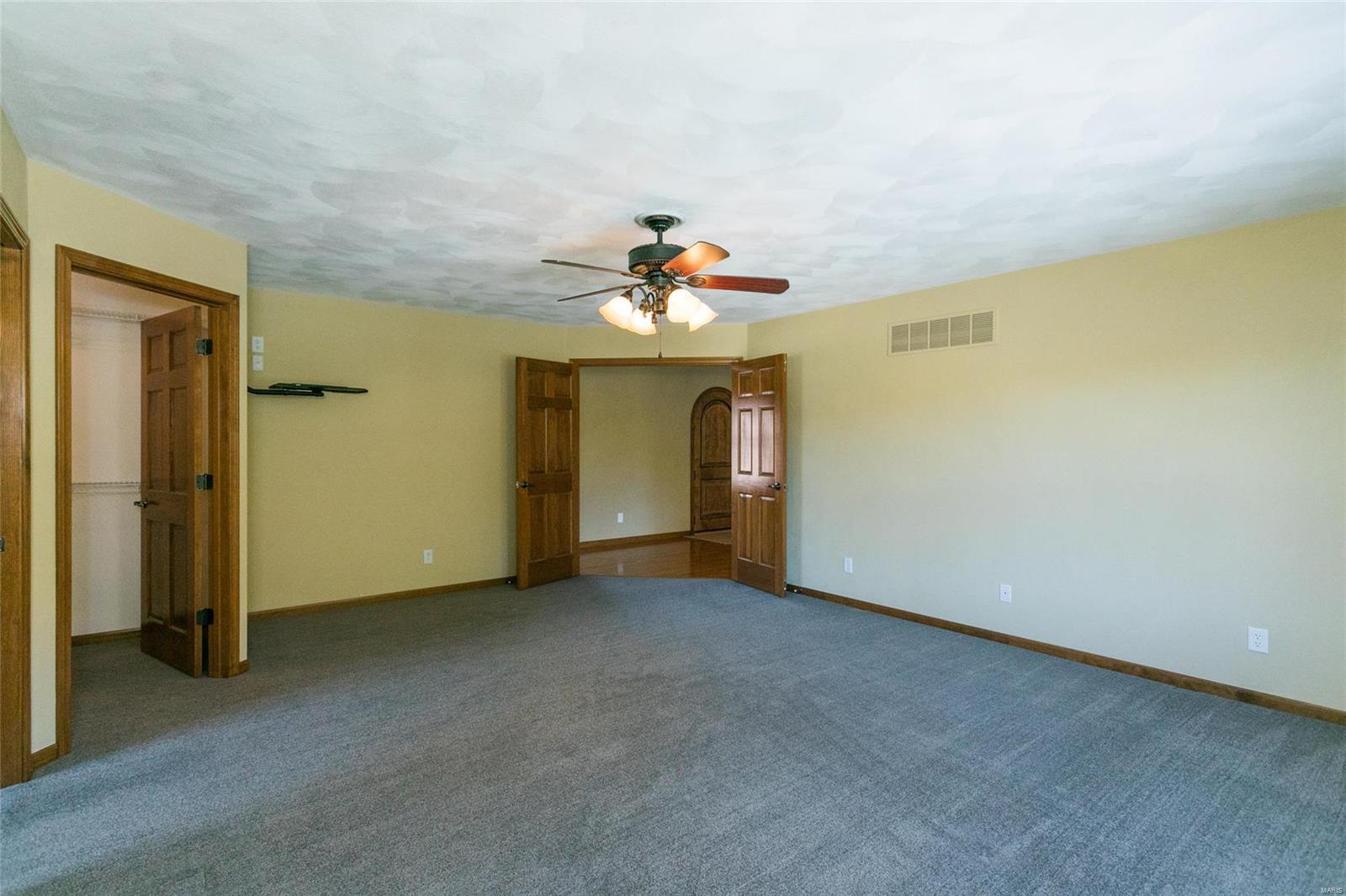 620 Lower Marine Road Troy, IL 62294 - Photo 21 of 70 Gallery Image 21