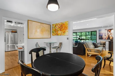 $1,075,000 | 22 Arrowhead Road, Morristown, NJ 07960