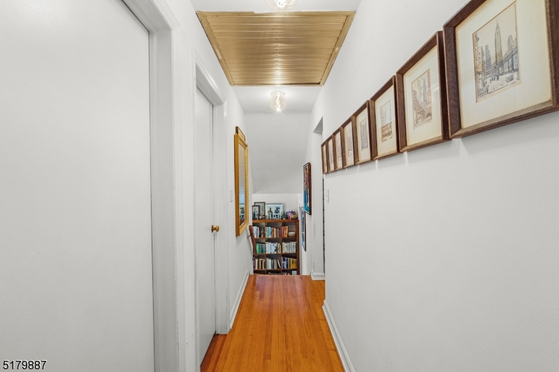 22 Arrowhead Road Morristown, NJ 07960 - Photo 16 of 25