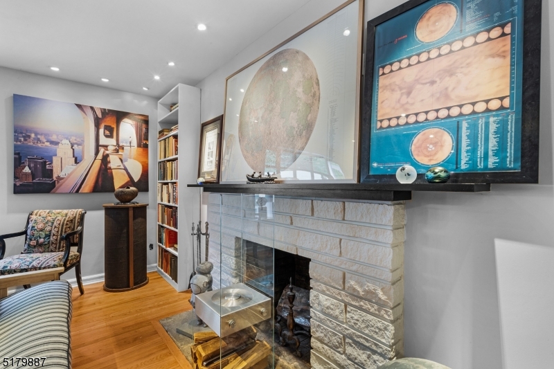 22 Arrowhead Road Morristown, NJ 07960 - Photo 8 of 25