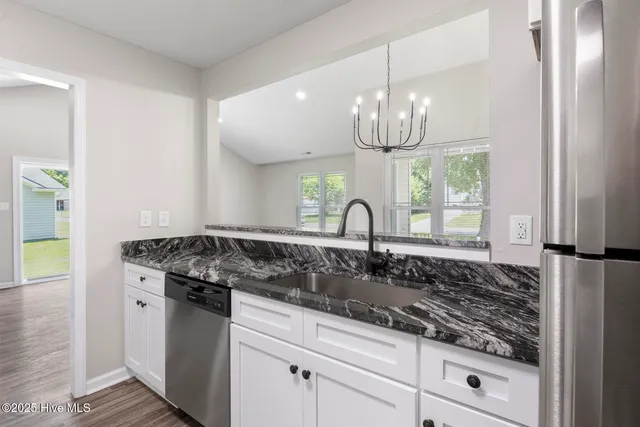 $1,475 | 206 Pollard Drive, Jacksonville, NC 28540