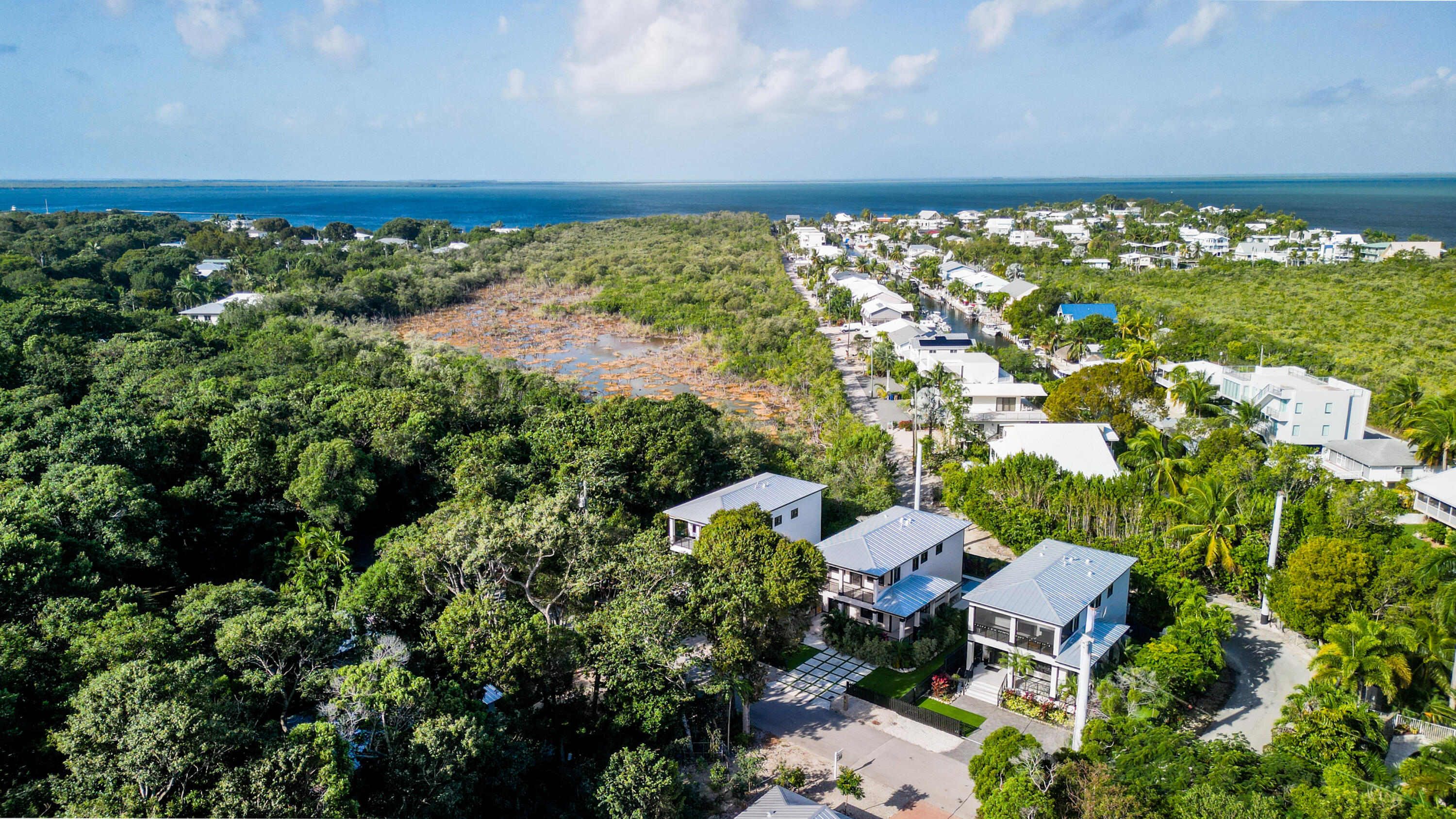 13 Coral Way Key Largo, FL 33037 - Photo 28 of 34 a view of a yard