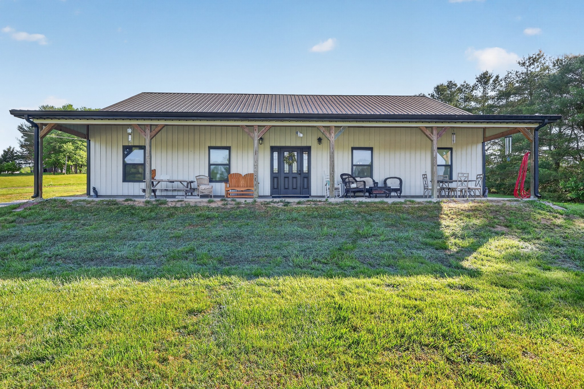 142 Mt Vernon Road Bethpage, TN 37022 - Photo 3 of 42 Gallery Image 3