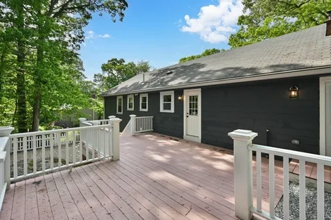 $949,999 | 39 Doncaster Circle, Lynnfield, MA 01940