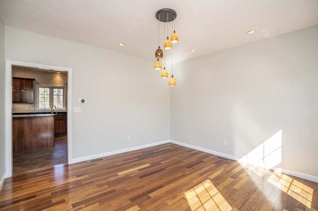367 Finch Road Raynham, MA 02767 - Photo 12 of 42 Gallery Image 12