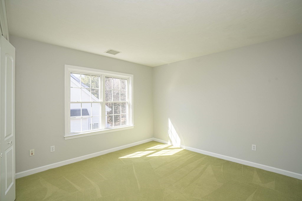 367 Finch Road Raynham, MA 02767 - Photo 19 of 42 Gallery Image 19