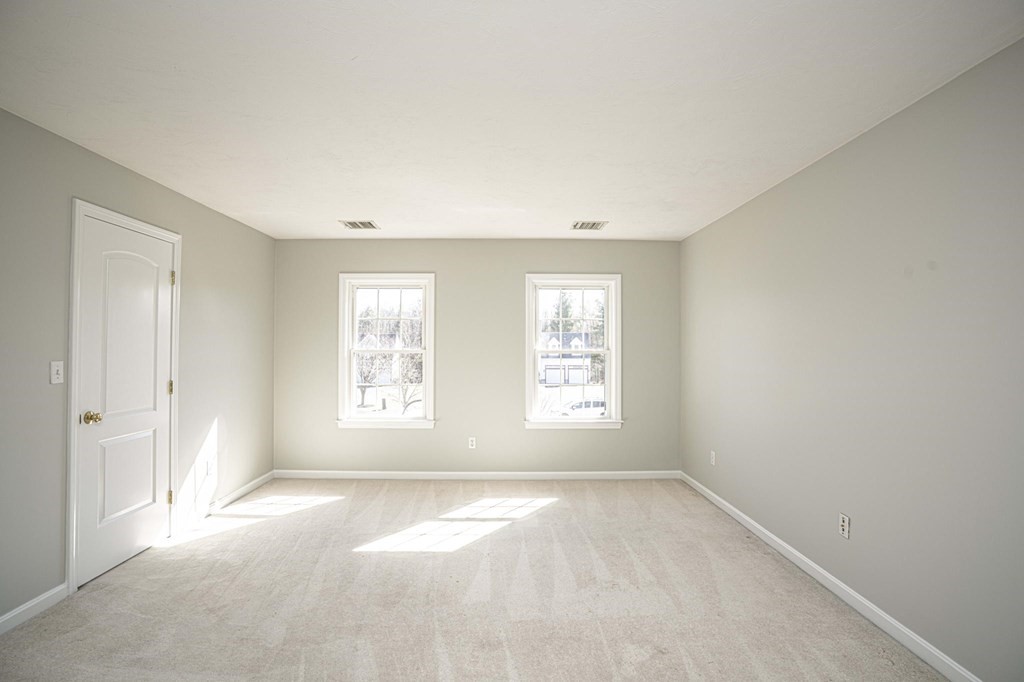 367 Finch Road Raynham, MA 02767 - Photo 23 of 42 Gallery Image 23