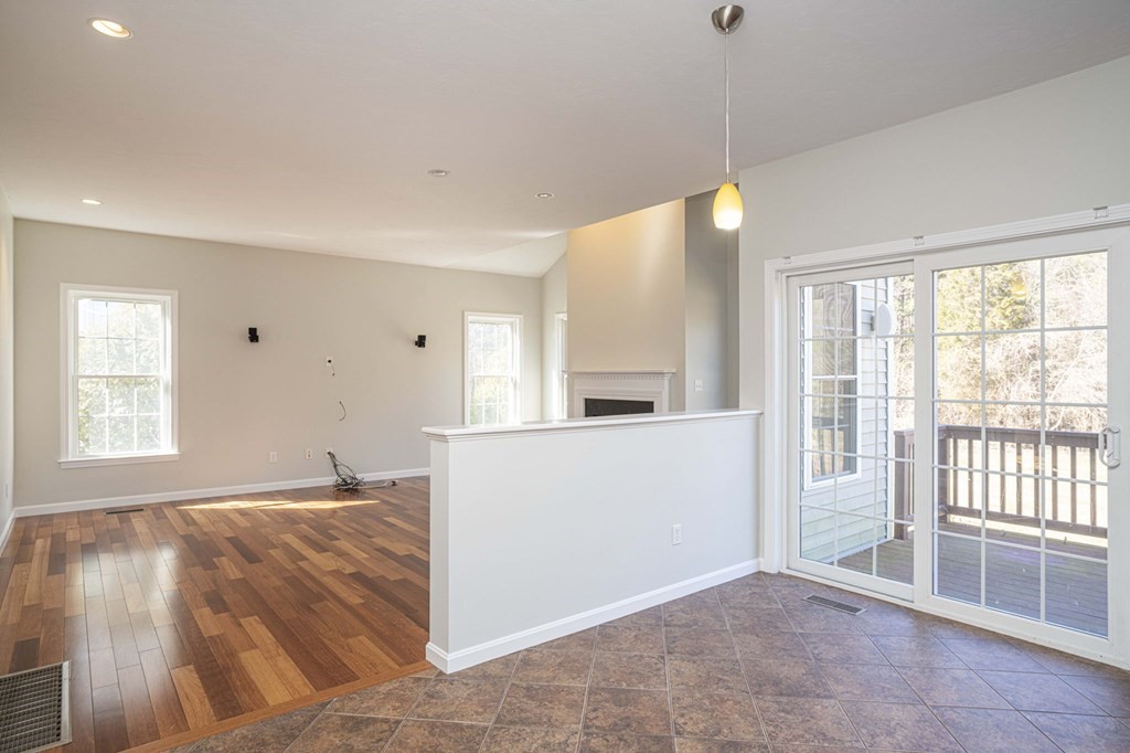 367 Finch Road Raynham, MA 02767 - Photo 8 of 42 Gallery Image 8