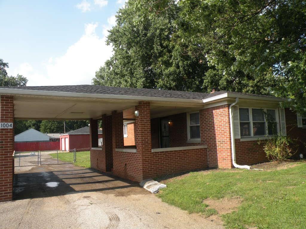 1004 East Thompson Road Indianapolis, IN 46227 - Photo 3 of 5 Gallery Image 3