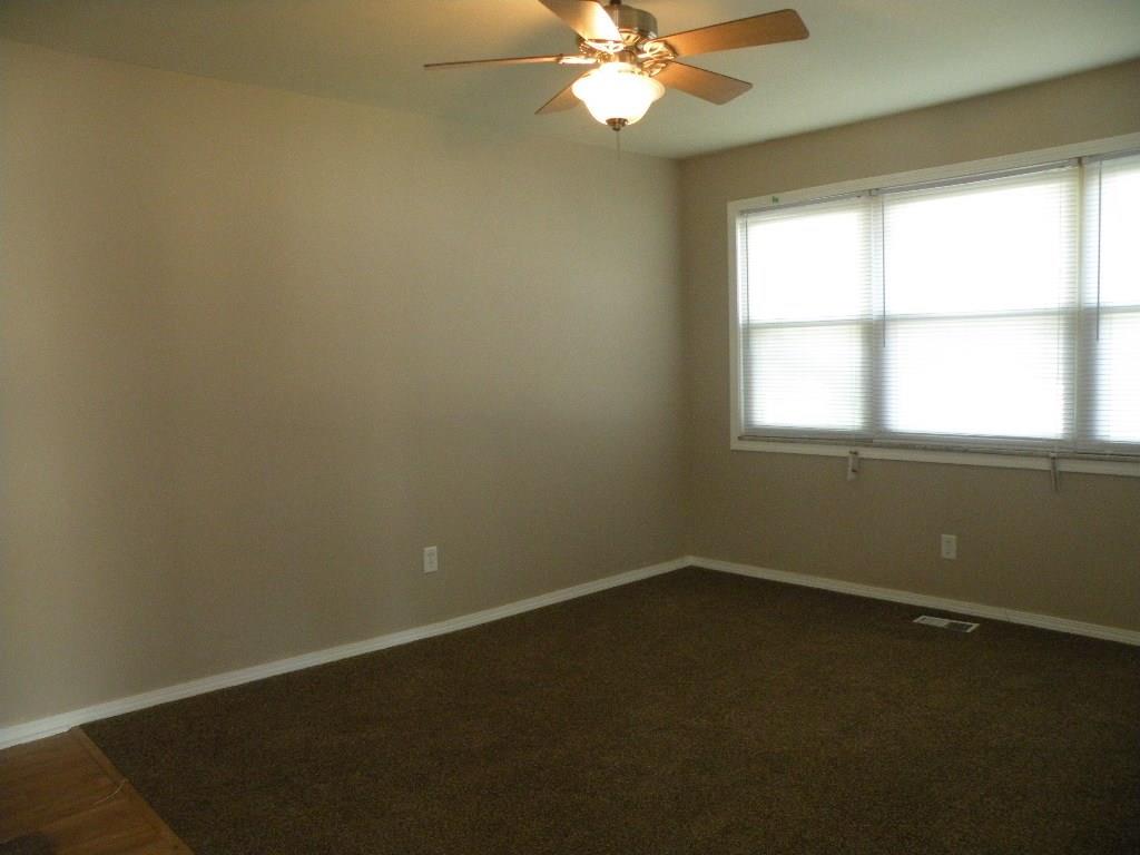 1004 East Thompson Road Indianapolis, IN 46227 - Photo 4 of 5 Gallery Image 4