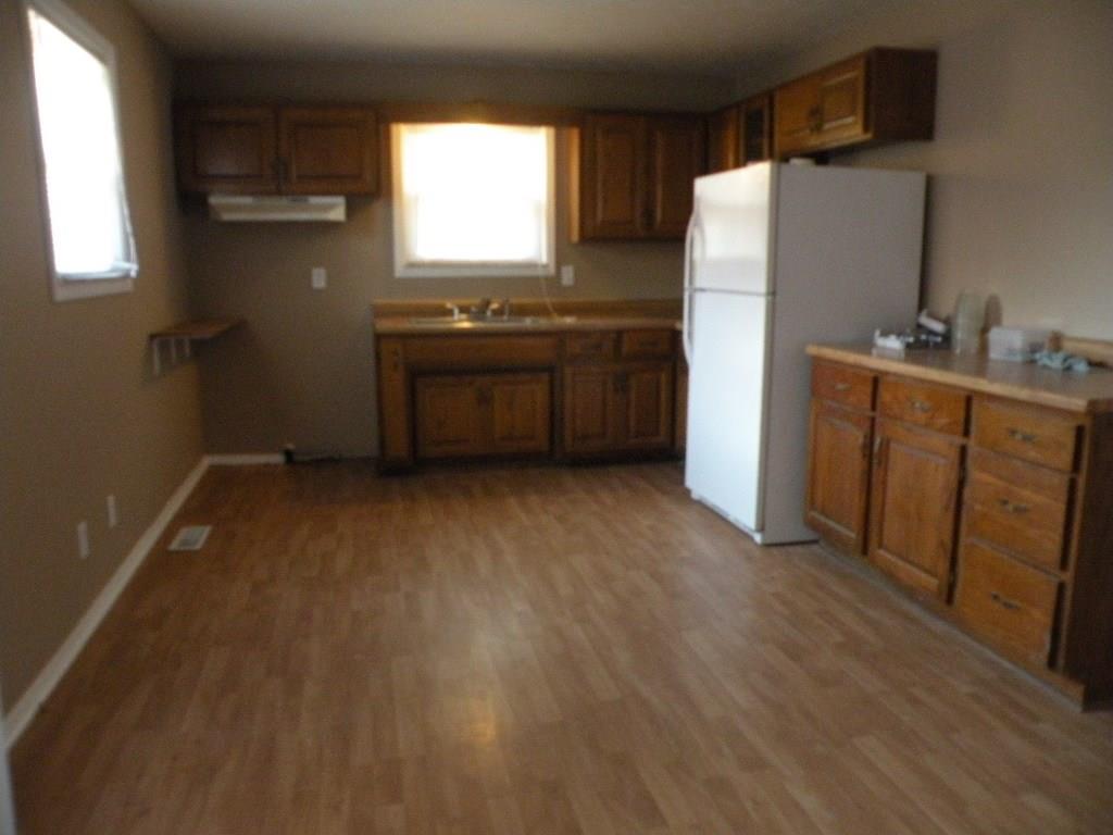1004 East Thompson Road Indianapolis, IN 46227 - Photo 5 of 5 Gallery Image 5