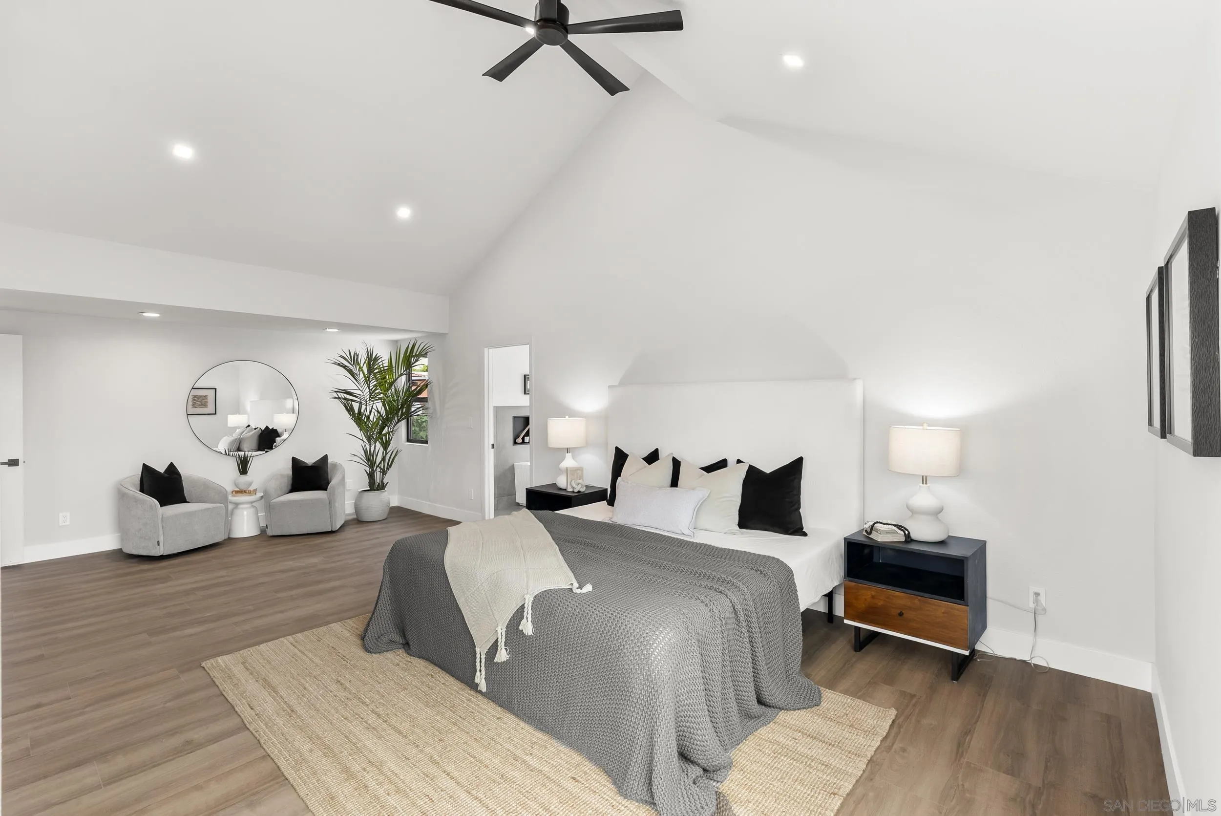 2029 Del Mar Heights Road Del Mar, CA 92014 - Photo 19 of 42