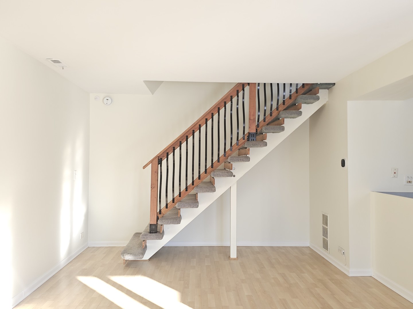 726 East Old Willow Road, Unit 104C Prospect Heights, IL 60070 - Photo 5 of 22