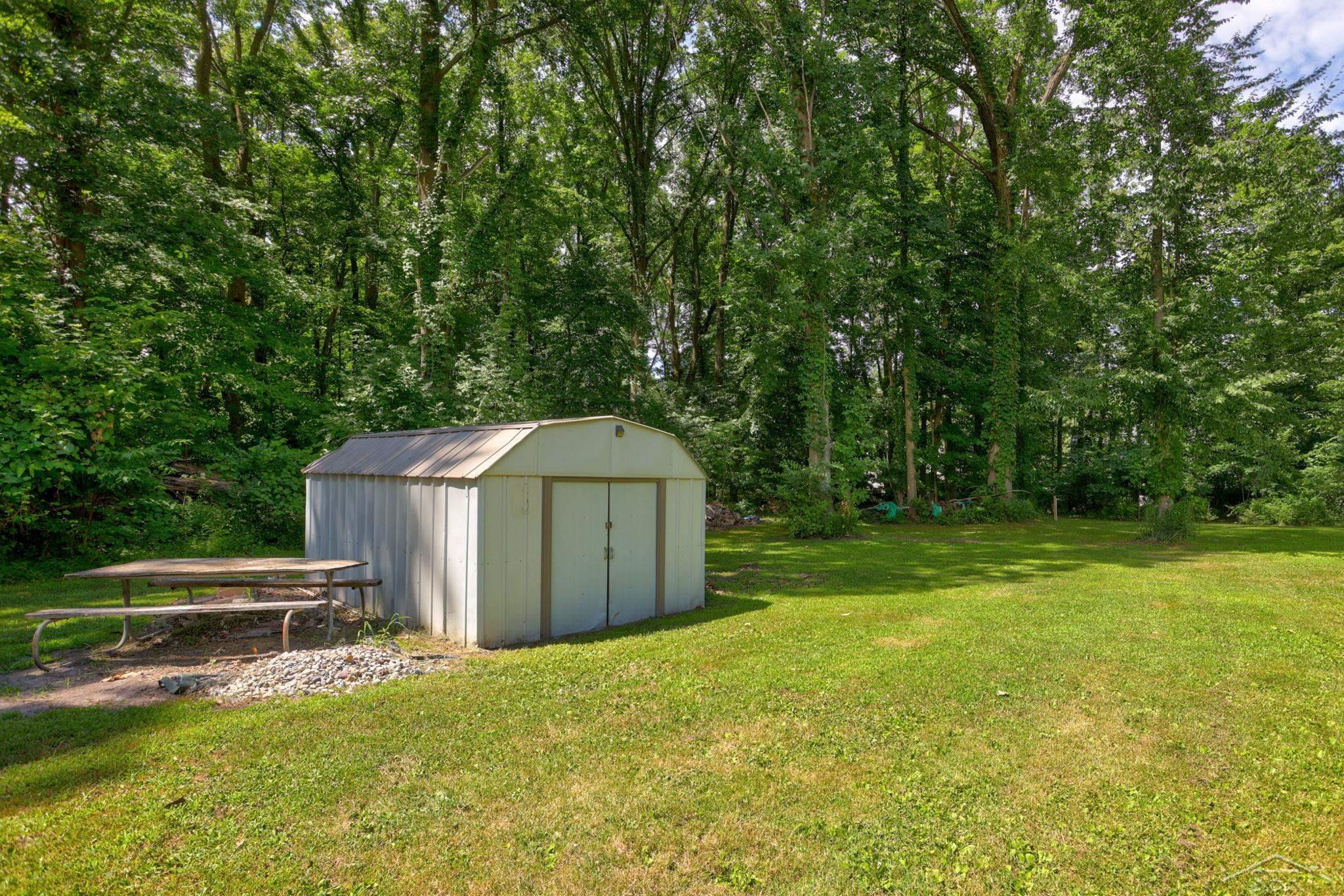 12518 Scott Road Freeland, MI 48623 - Photo 40 of 54