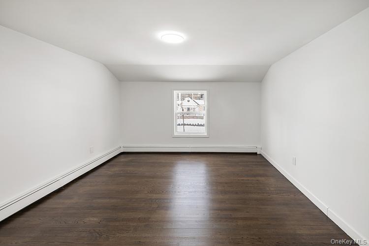 15 Gardiners Road Sound Beach, NY 11789 - Photo 12 of 16