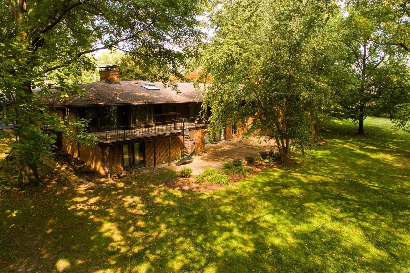 10166 Winding Ridge Road Ladue, MO 63124 - Photo 16 of 17 Gallery Image 16