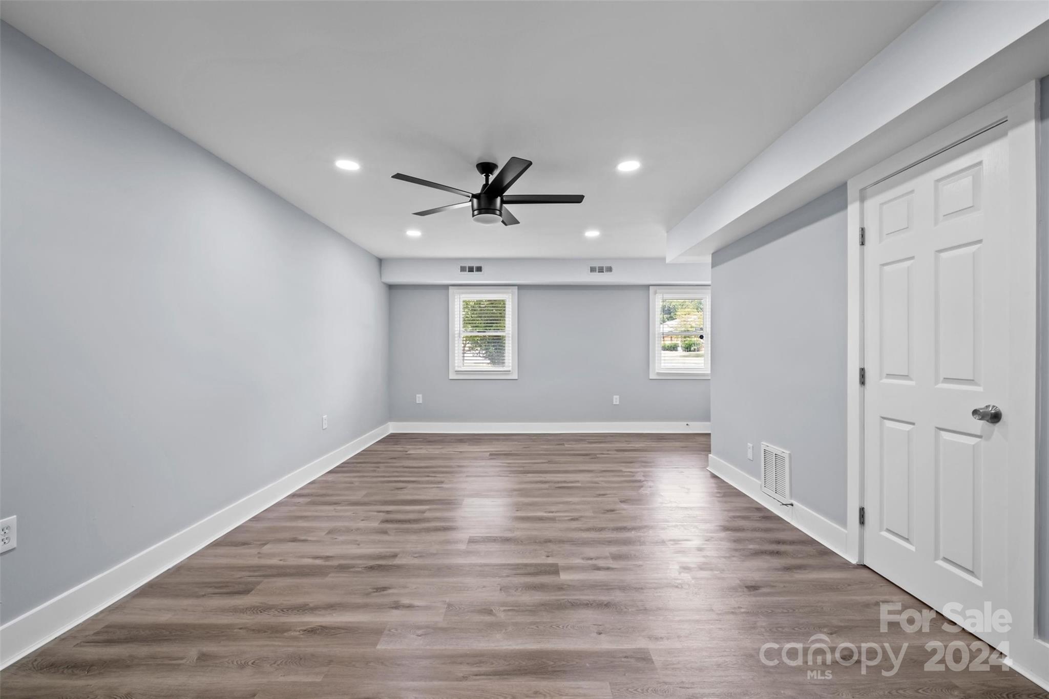 1708 Griers Grove Road Charlotte, NC 28216 - Photo 12 of 18 Gallery Image 12