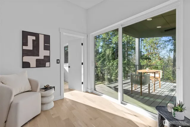 $2,000,000 | 4103 151st Avenue Southeast, Bellevue, WA 98006