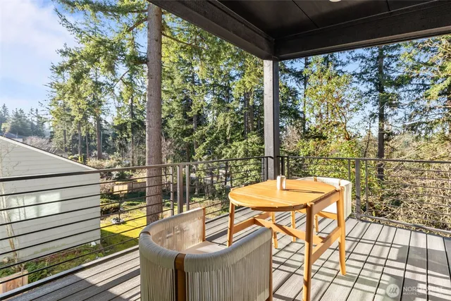 $2,000,000 | 4103 151st Avenue Southeast, Bellevue, WA 98006