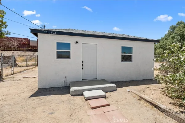 $199,000 | 1574 Riverside Drive, Barstow, CA 92311