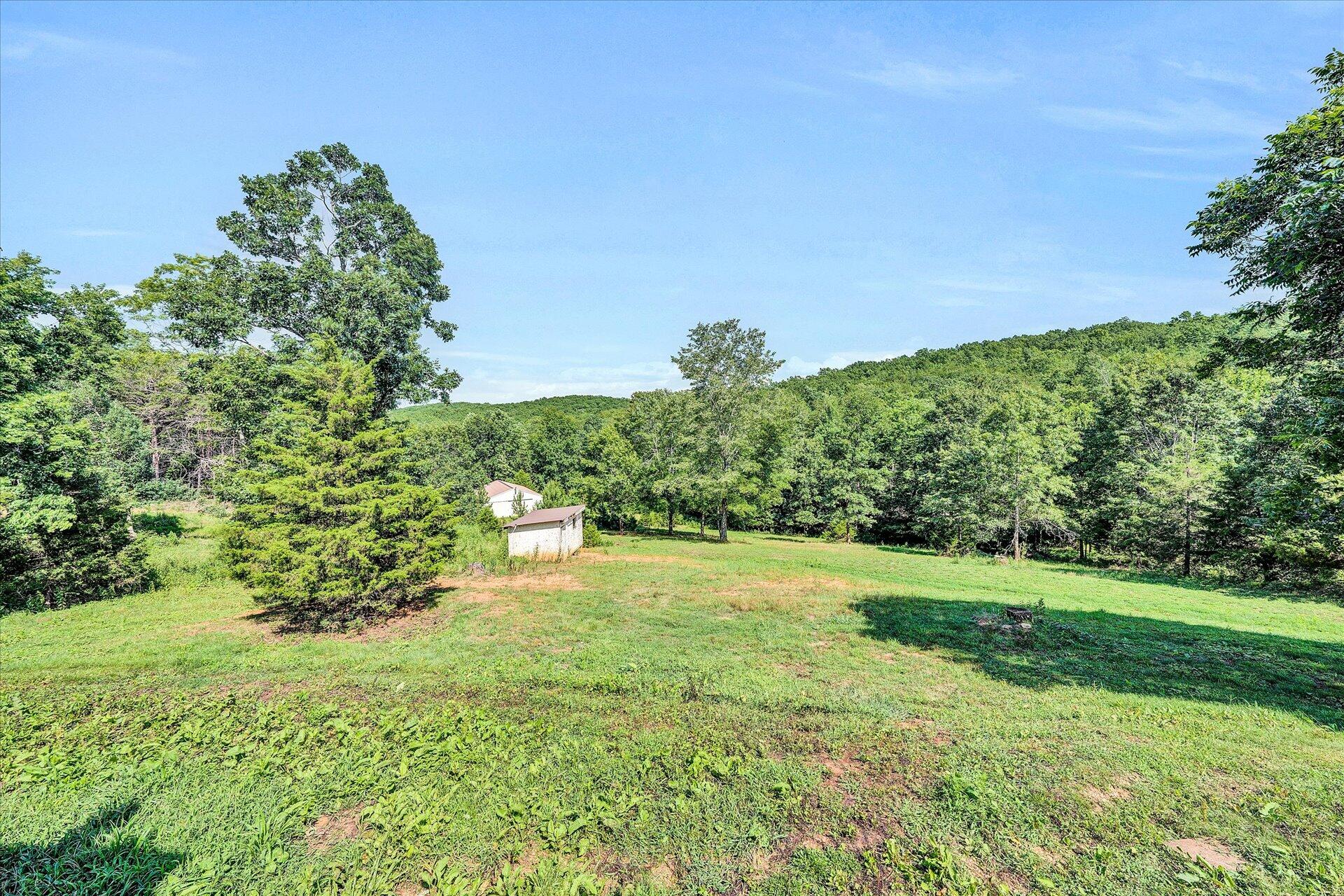 1379 Ridgewood Road Huddleston, VA 24104 - Photo 17 of 26 17-DSC00046