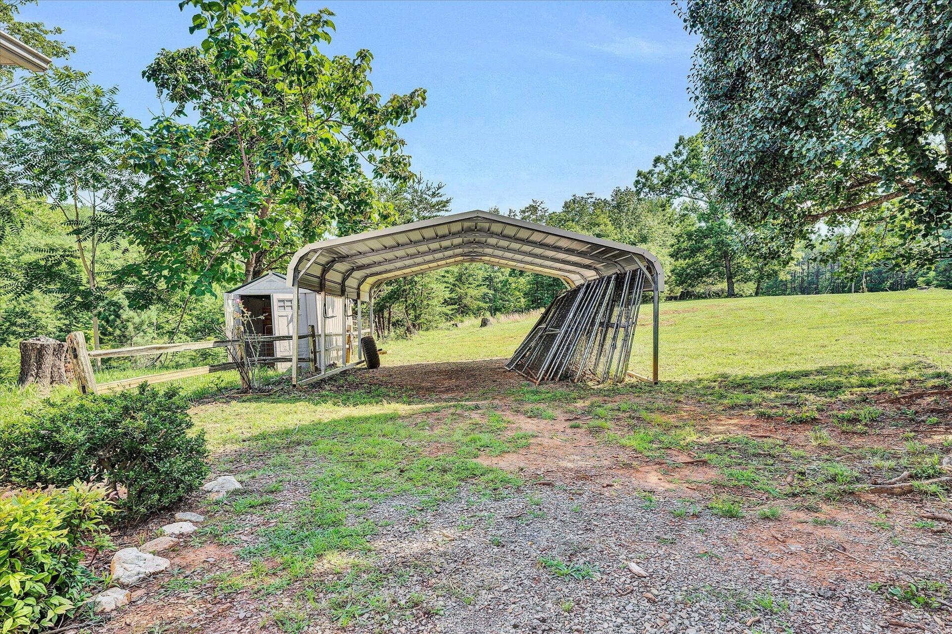1379 Ridgewood Road Huddleston, VA 24104 - Photo 18 of 26 18-DSC00049