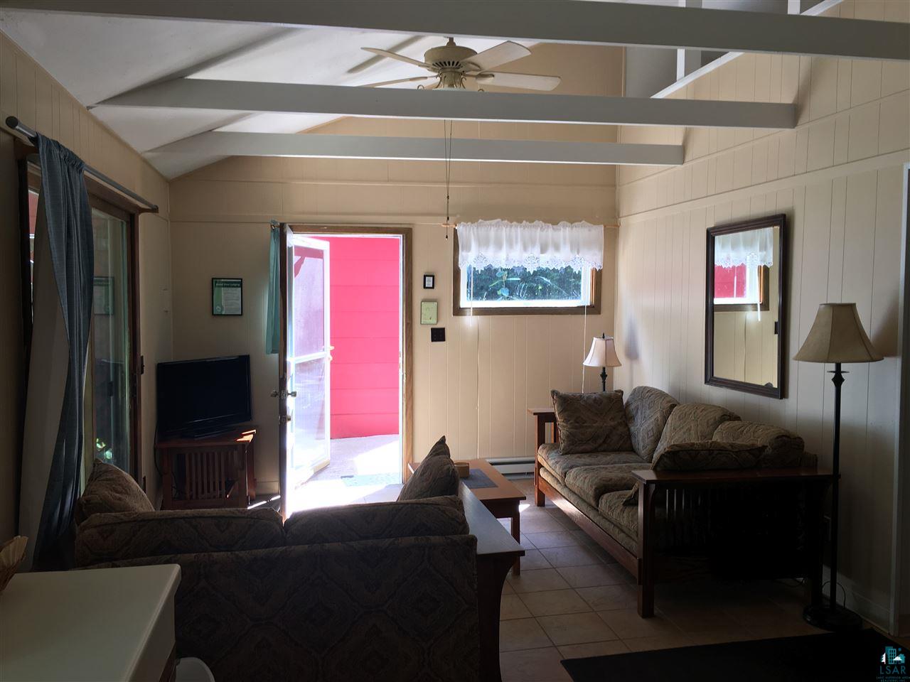 86710 Island View Road Bayfield, WI 54814 - Photo 10 of 34 Gallery Image 10