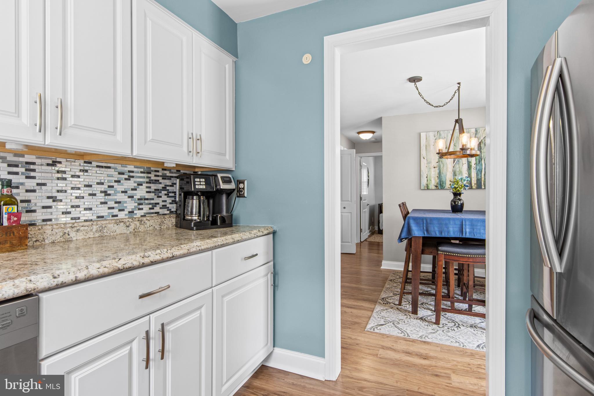8 Leslie Lane Wallingford, PA 19086 - Photo 14 of 34 Kitchen