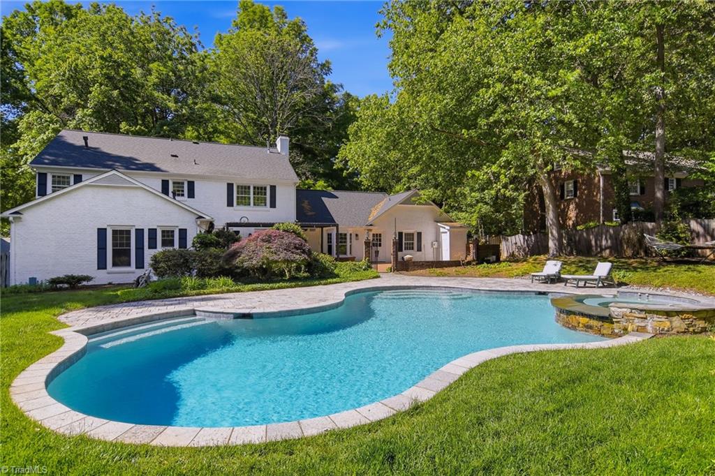 3105 St Regis Road Greensboro, NC 27408 - Photo 30 of 38