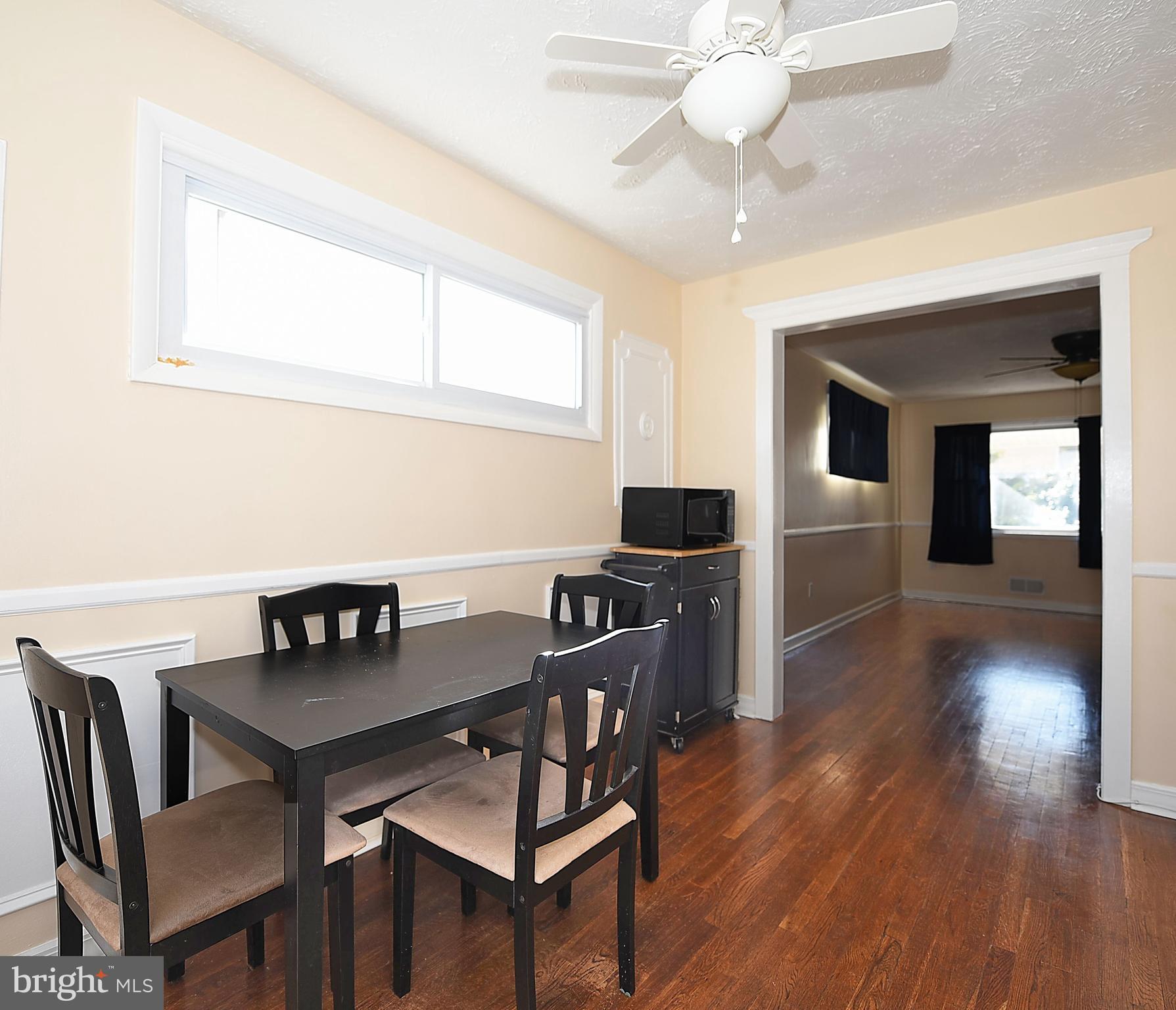 4423 Fenor Road Baltimore, MD 21227 - Photo 8 of 28 Dining Room