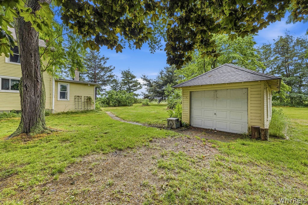 4712 East Lake Road Wilson, NY 14028 - Photo 8 of 45