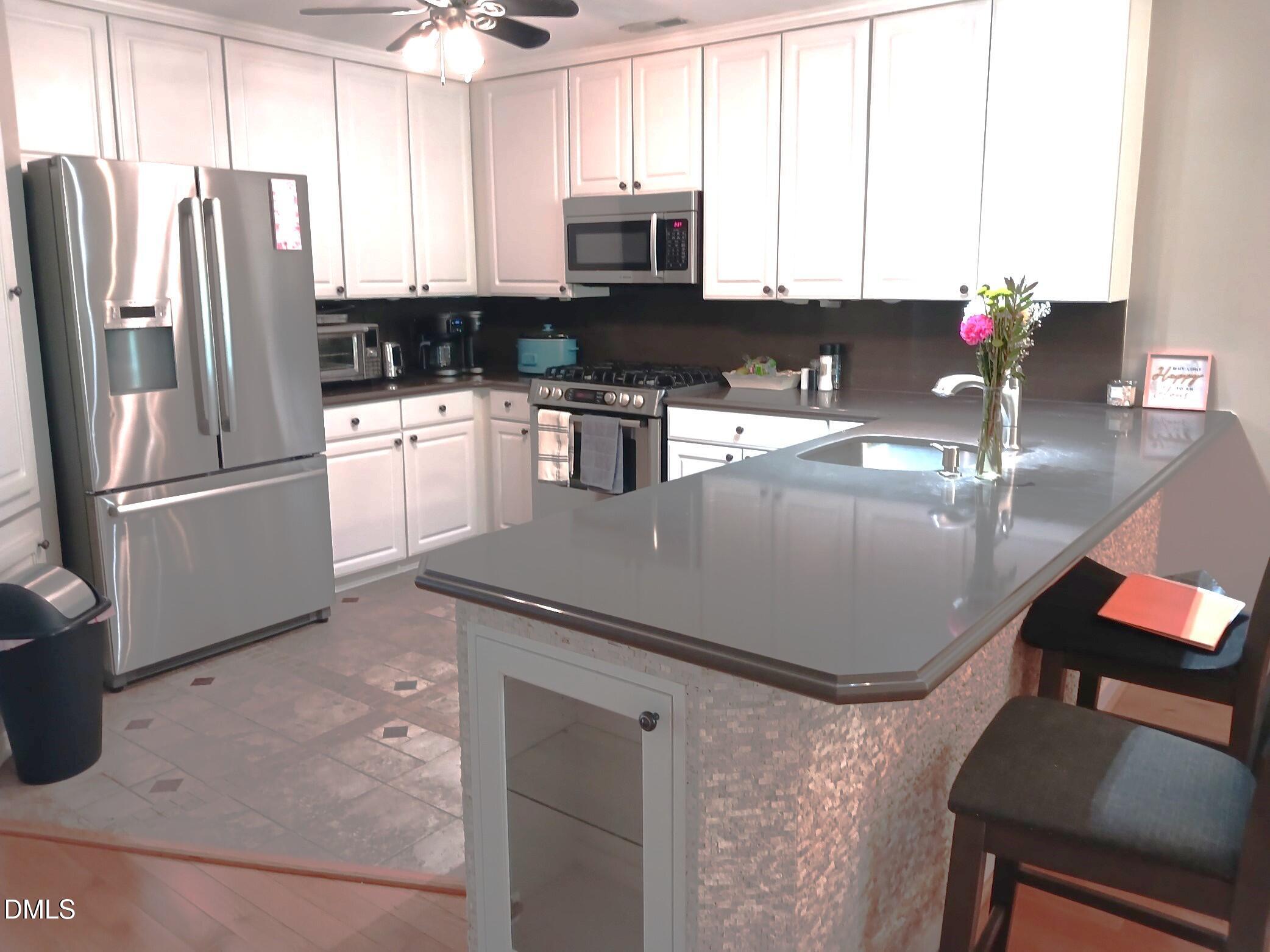 631 Springfork Drive Cary, NC 27513 - Photo 12 of 29 SF7