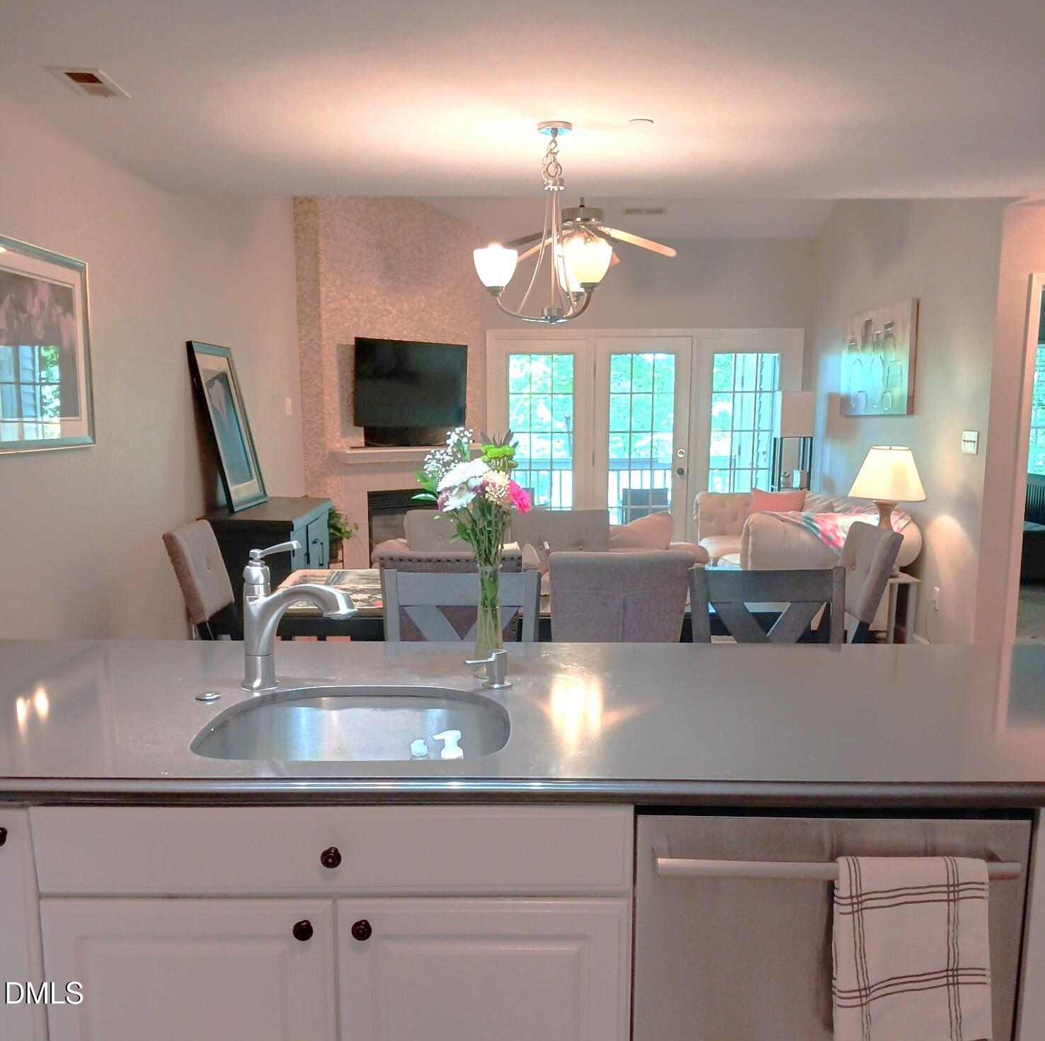 631 Springfork Drive Cary, NC 27513 - Photo 13 of 29 SF6