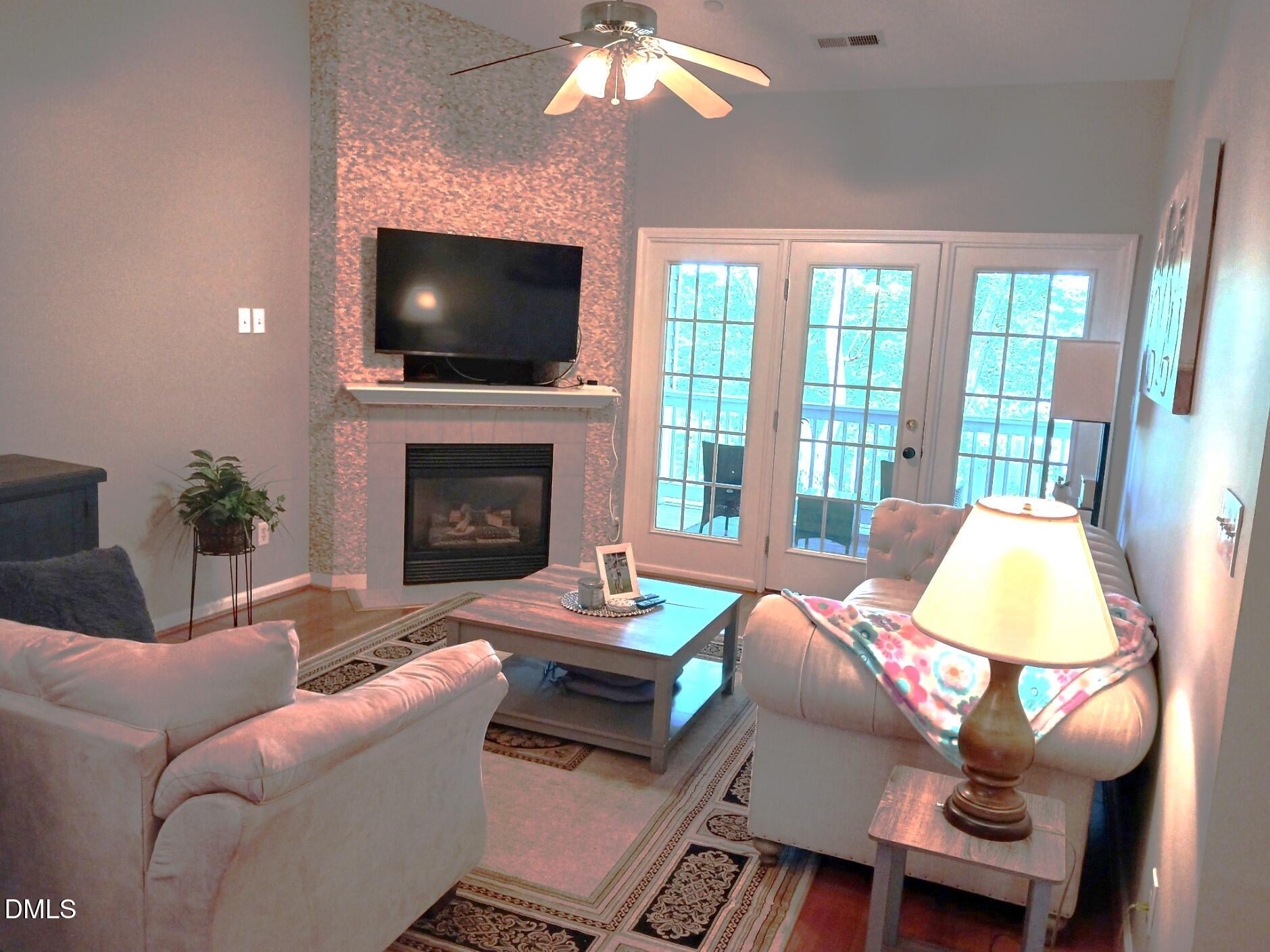 631 Springfork Drive Cary, NC 27513 - Photo 6 of 29 SF10