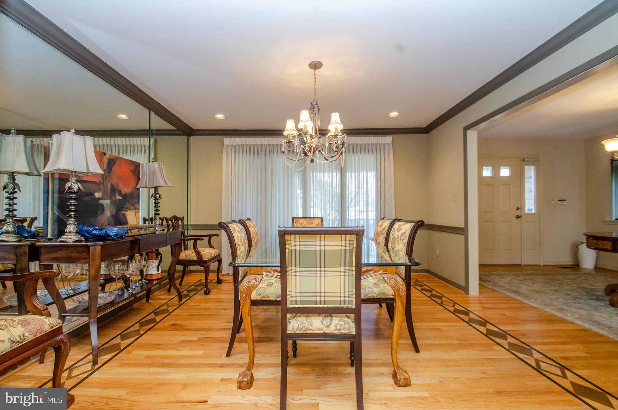6917 Diana Road Baltimore, MD 21209 - Photo 5 of 18 Gallery Image 5