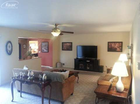 2232 North Oak Road Davison, MI 48423 - Photo 24 of 49 20398603-23.JPG