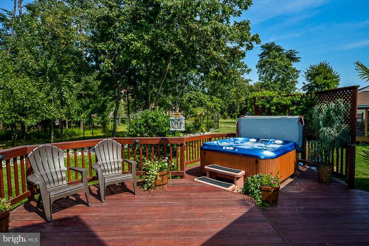 13512 Granite Rock Drive Chantilly, VA 20151 - Photo 2 of 30 Exterior (Rear)