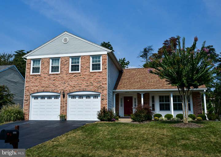 13512 Granite Rock Drive Chantilly, VA 20151 - Photo 30 of 30 Exterior (Front)