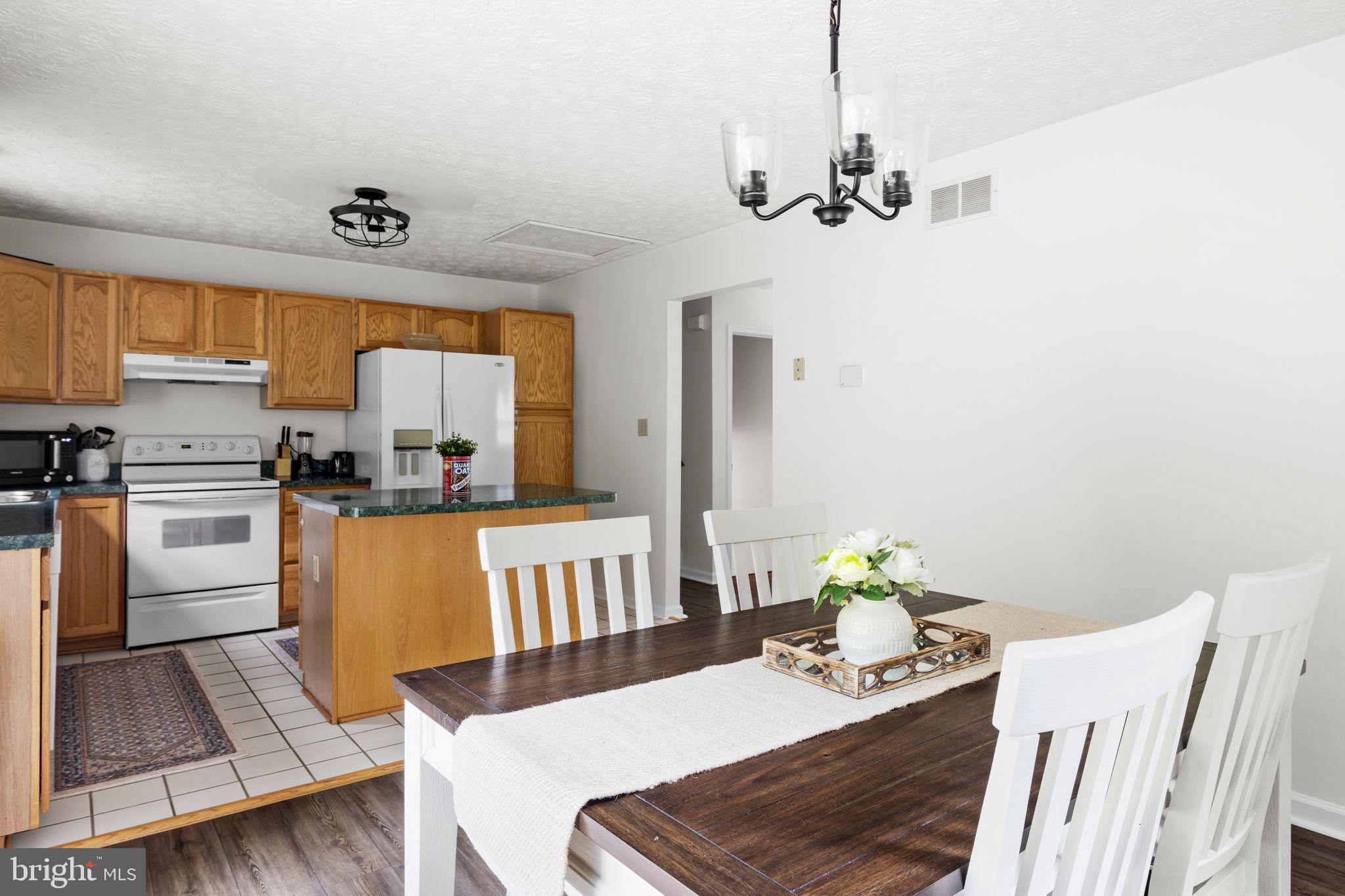 136 Rattlesnake Hollow Lane Huntly, VA 22640 - Photo 13 of 44