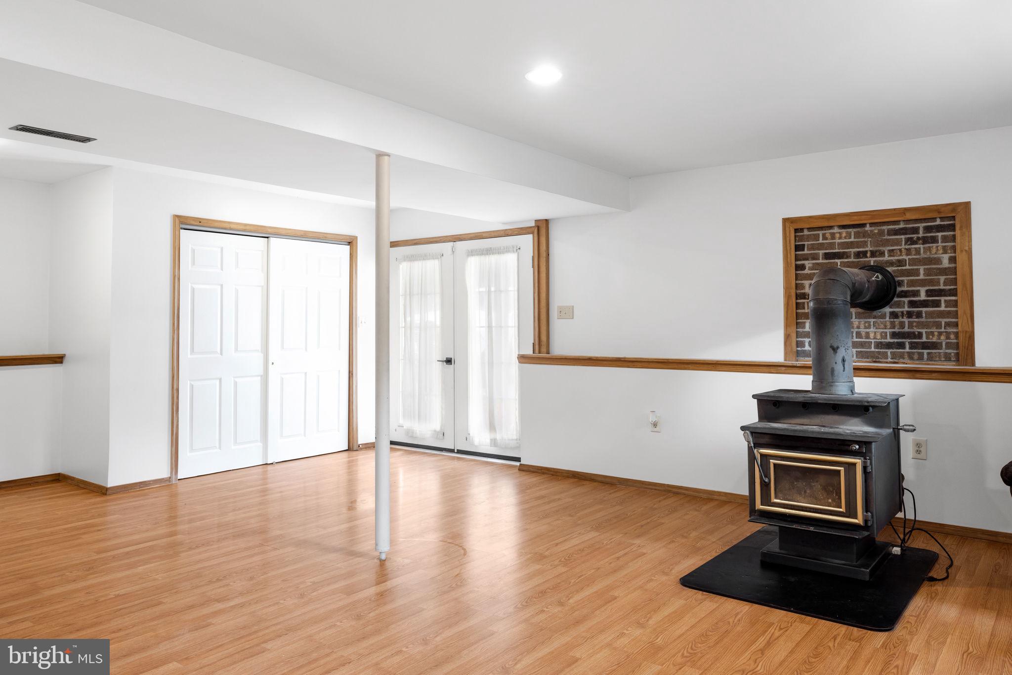 136 Rattlesnake Hollow Lane Huntly, VA 22640 - Photo 18 of 44